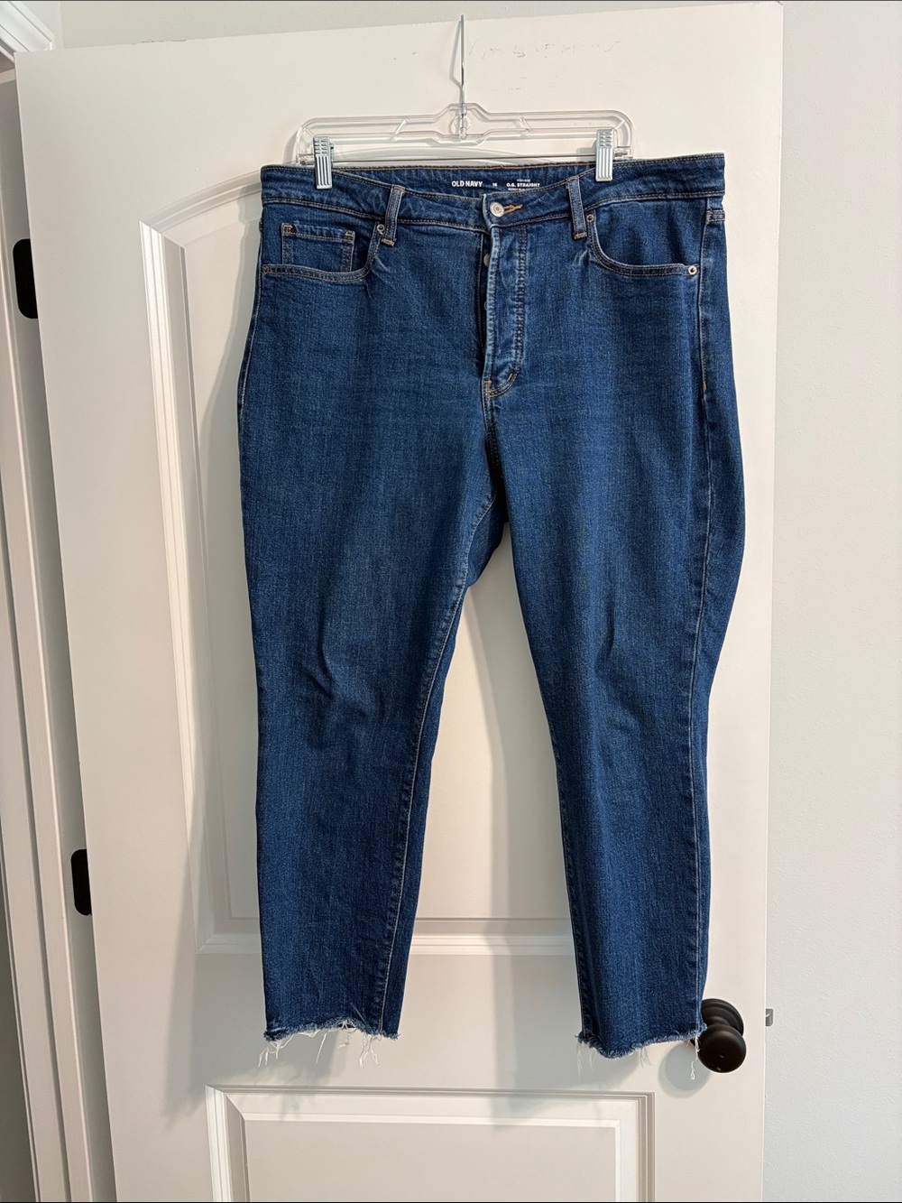 Old Navy High-Rise Cropped Straight Jeans in Dark Blue 16